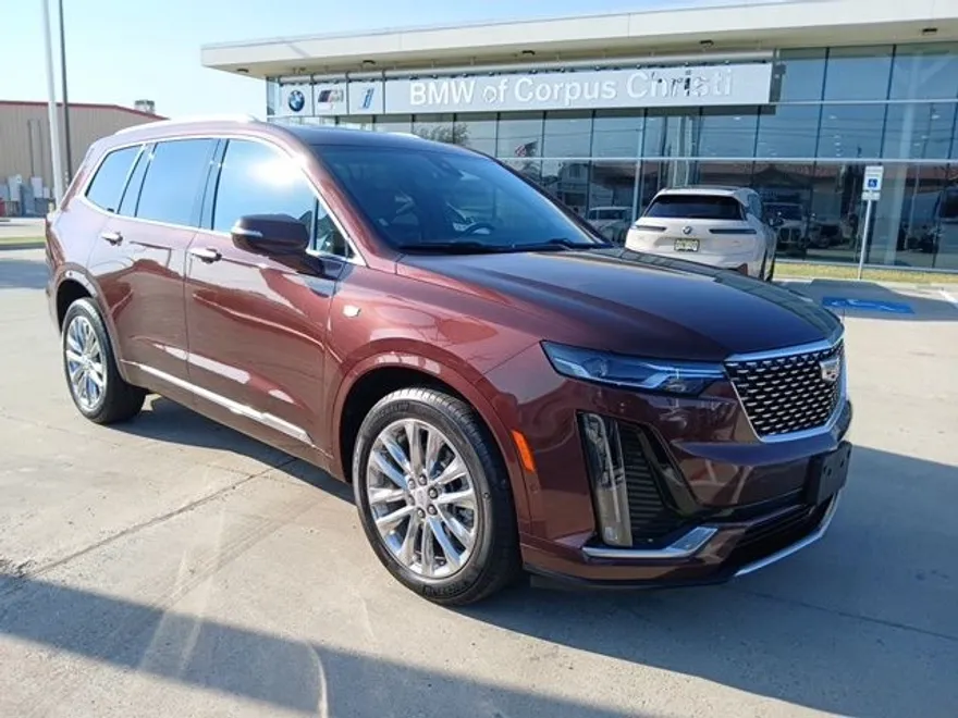 2023 Cadillac XT6 Premium Luxury photo 1