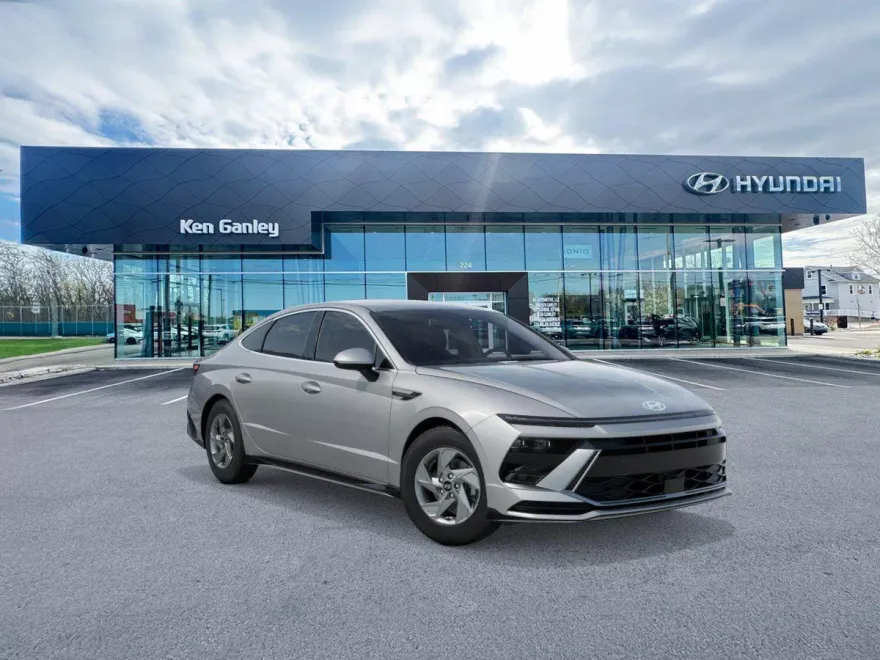 2026 Hyundai Sonata SE photo 1