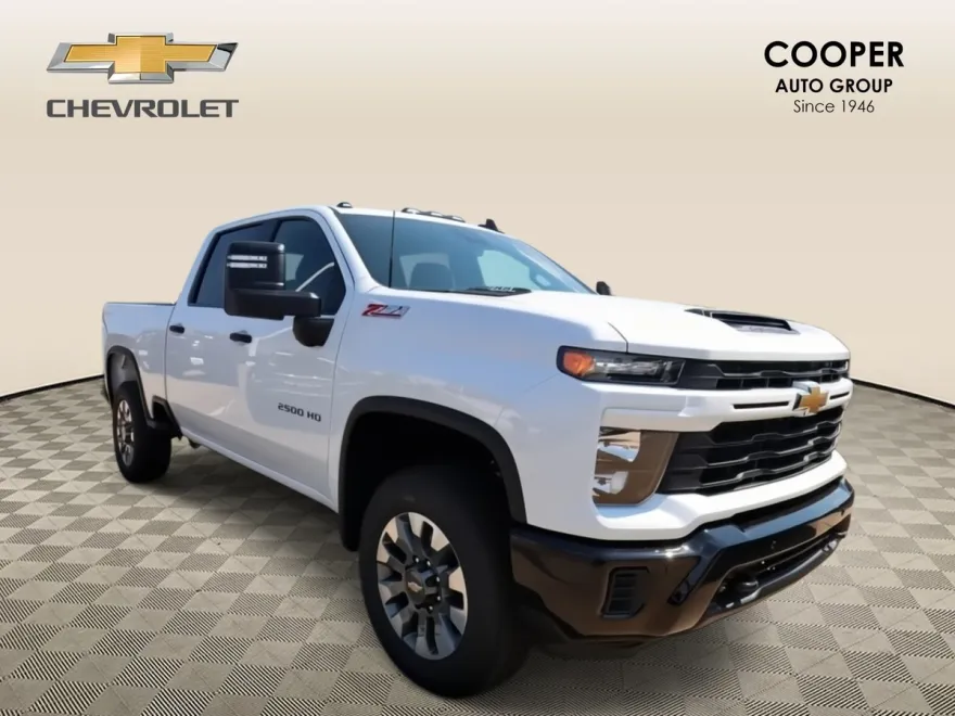 2026 Chevrolet Silverado 2500HD Custom photo 1