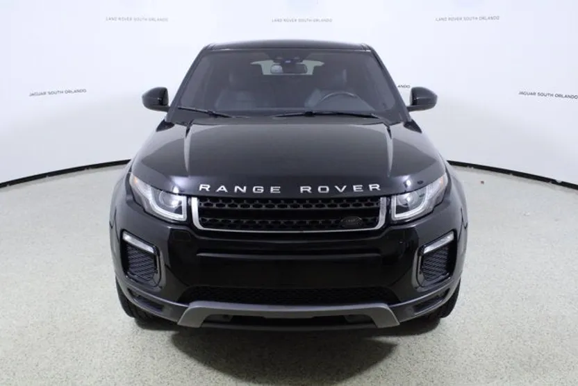 2018 Land Rover Range Rover Evoque SE photo 1