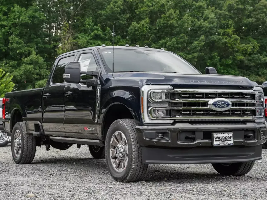 2025 Ford F-350 King Ranch photo 1