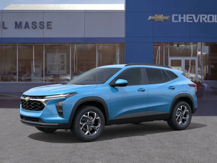 2025 Chevrolet Trax LT photo 1