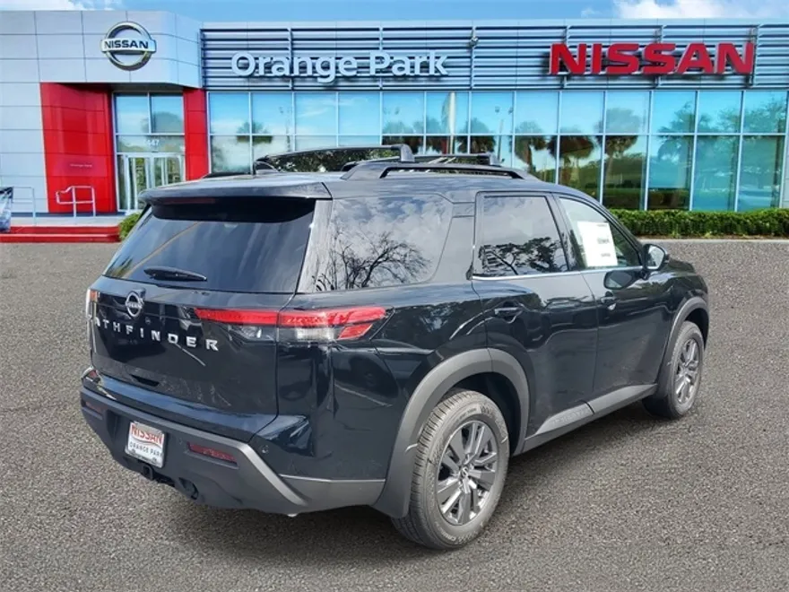 2025 Nissan Pathfinder SV photo 1