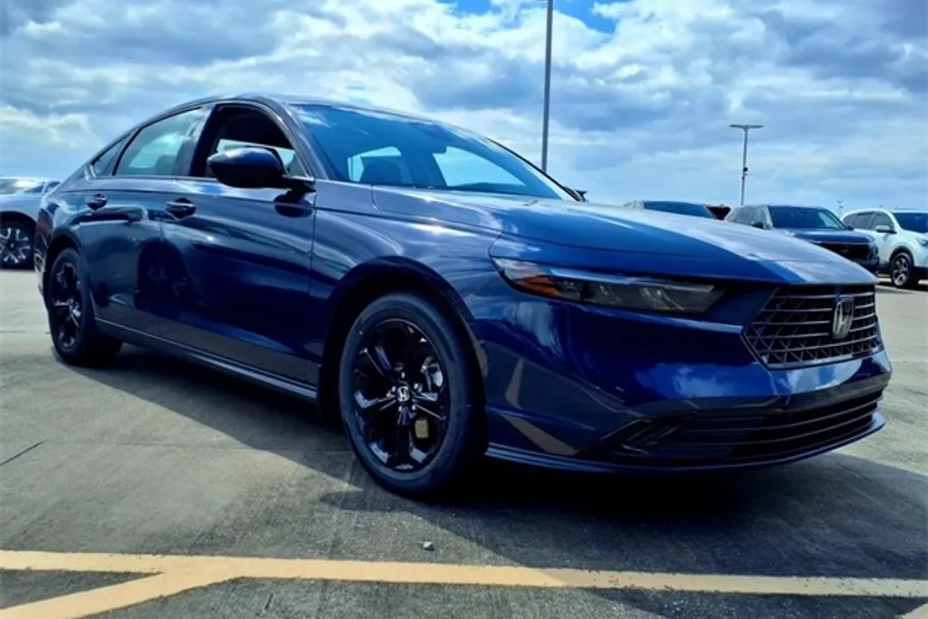 2025 Honda Accord SE photo 1