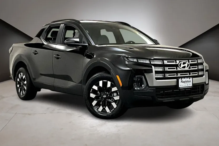 2025 Hyundai Santa Cruz SEL Activity photo 1