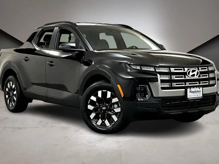 2025 Hyundai Santa Cruz SEL Activity photo 1