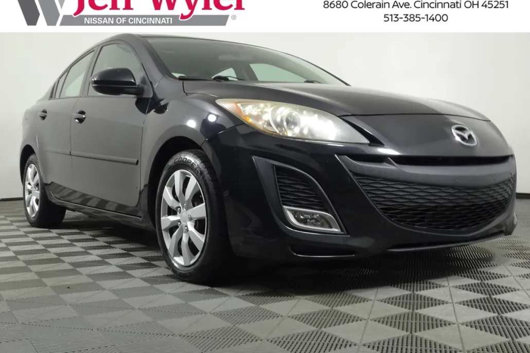 2011 Mazda Mazda3 i Sport Sedan photo 1