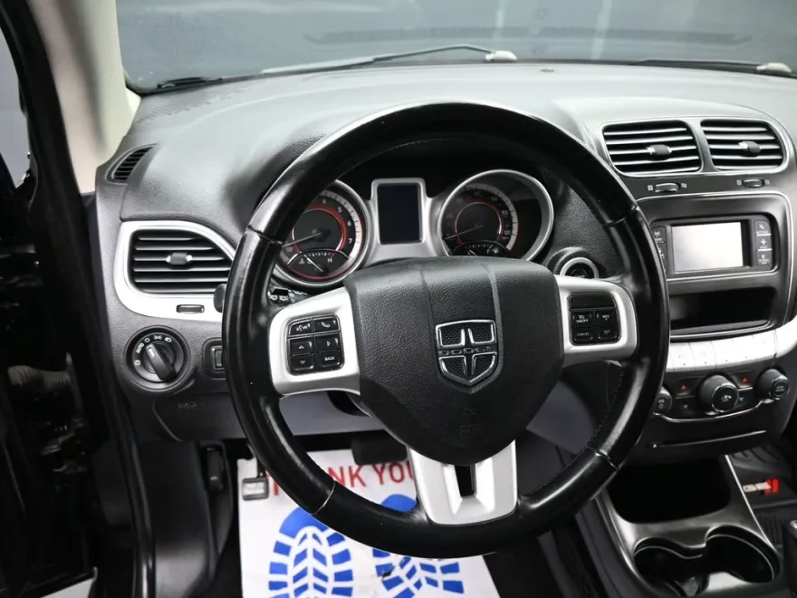 2020 Dodge Journey SE photo 1