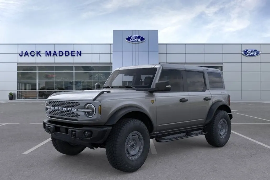 2025 Ford Bronco Badlands photo 1