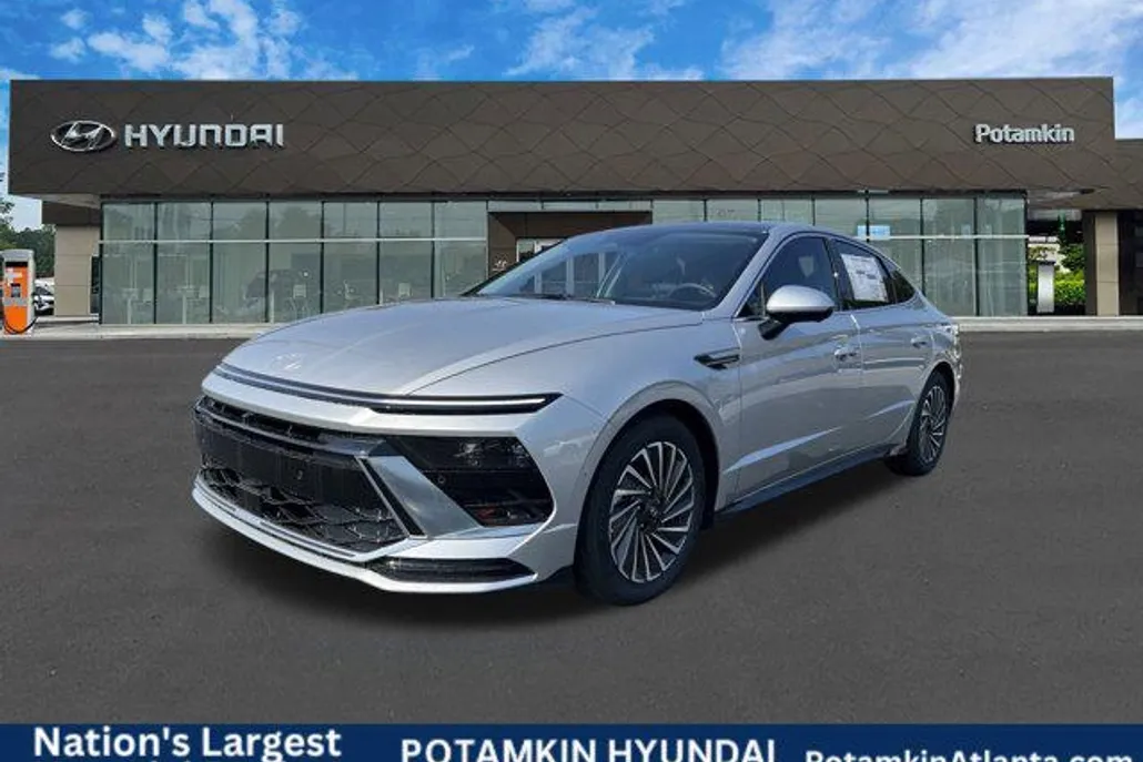 2025 Hyundai Sonata Limited photo 1
