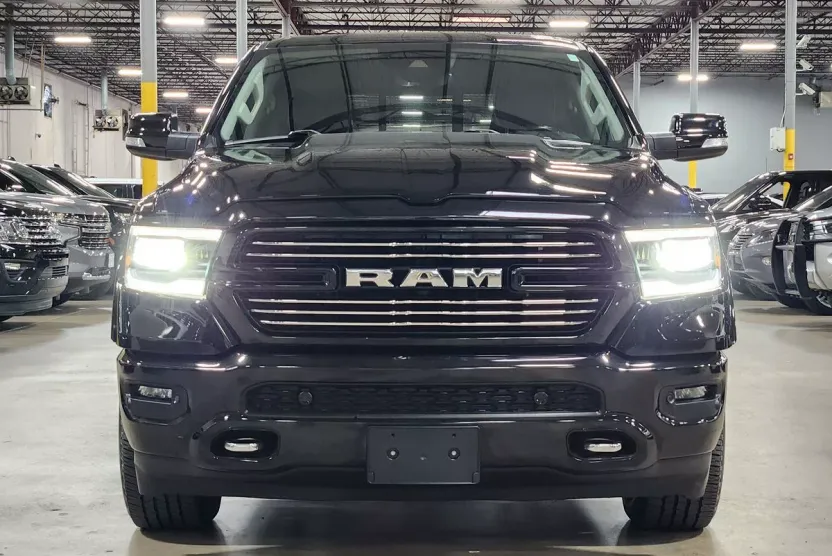 2022 Ram 1500 Laramie photo 1