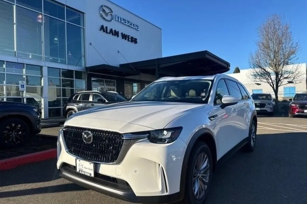 2025 Mazda CX-90 3.3 Turbo Preferred photo 1
