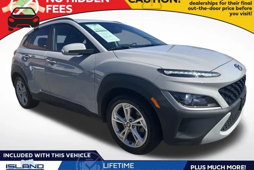 2022 Hyundai Kona SEL photo 1
