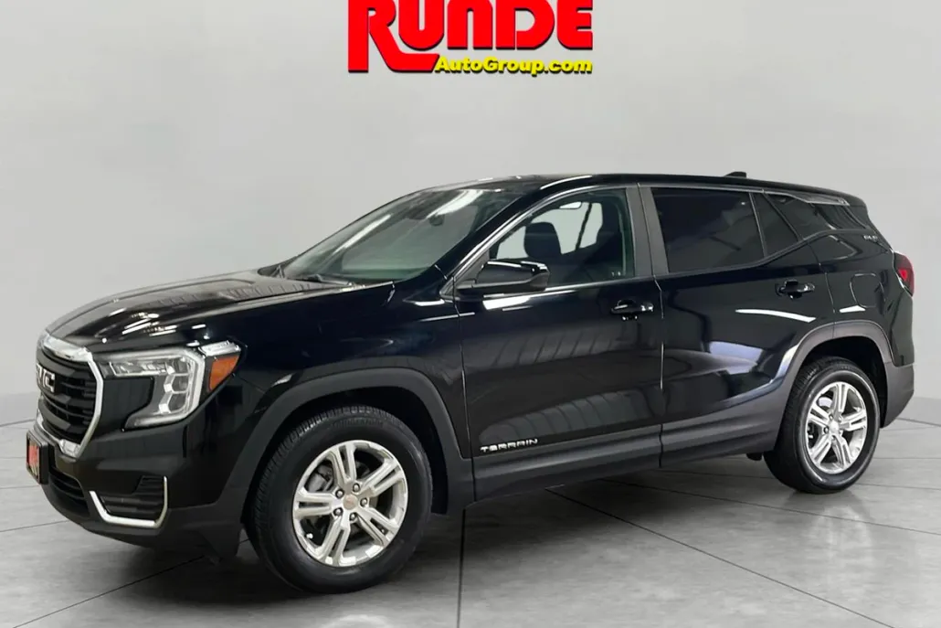 2022 Gmc Terrain SLE photo 1