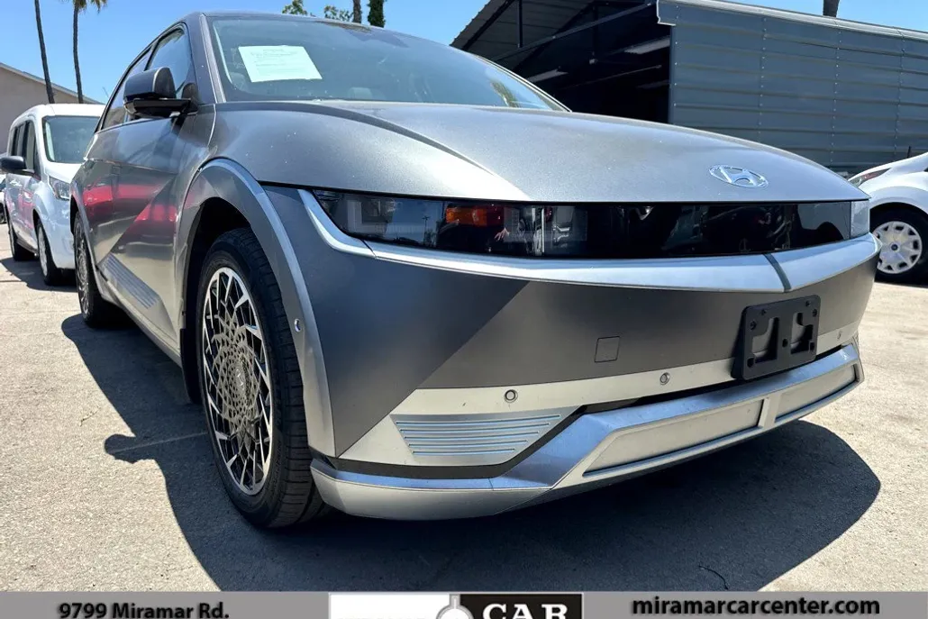 2022 Hyundai Ioniq 5 Limited photo 1