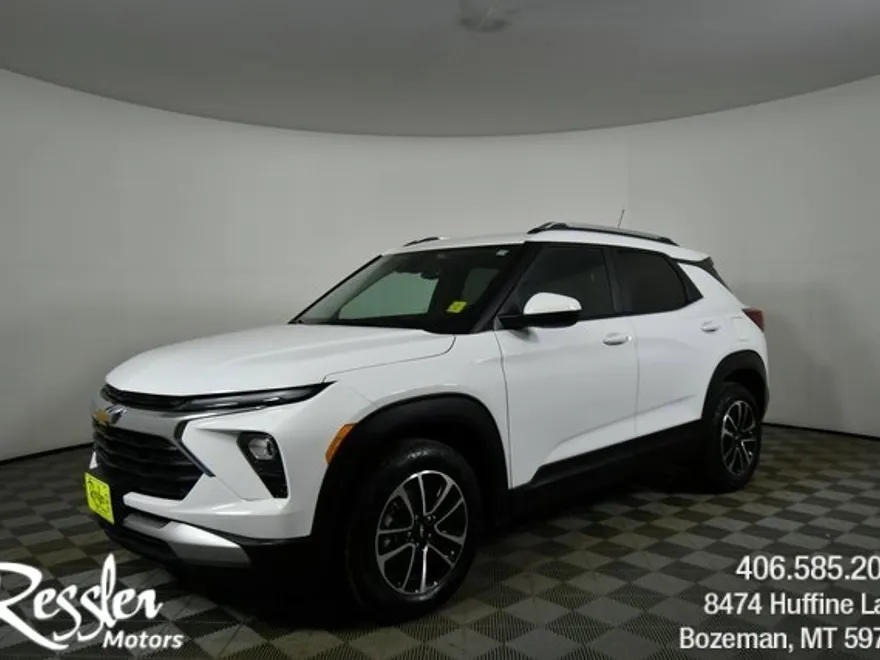 2025 Chevrolet Trailblazer LT photo 1