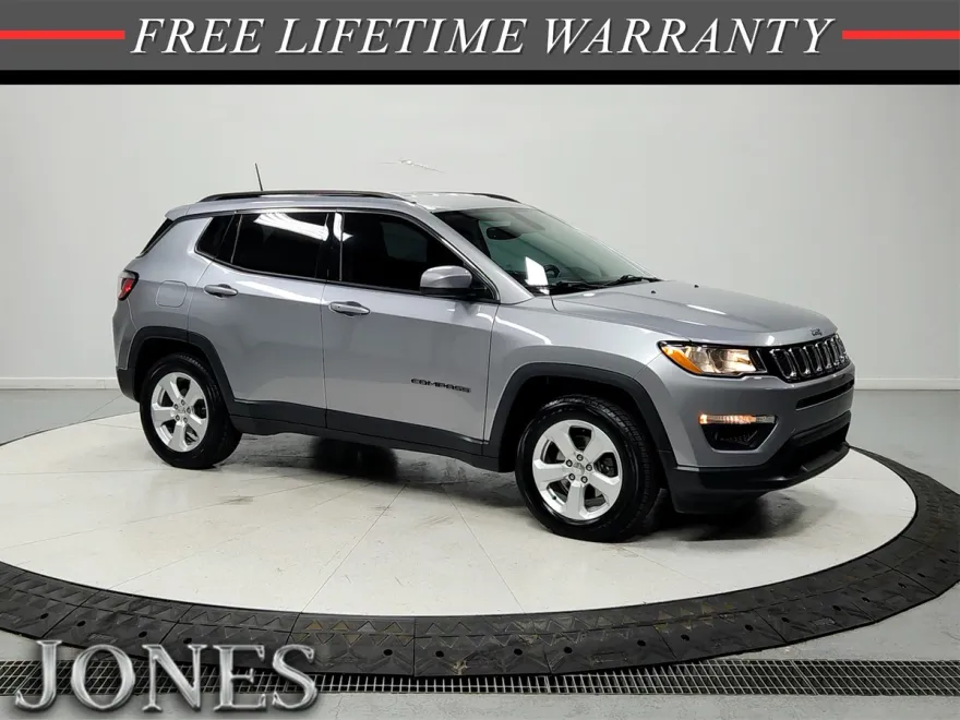 2018 Jeep Compass Latitude photo 1