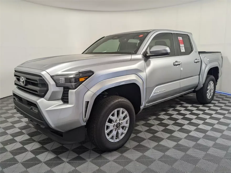 2025 Toyota Tacoma SR5 Double Cab photo 1