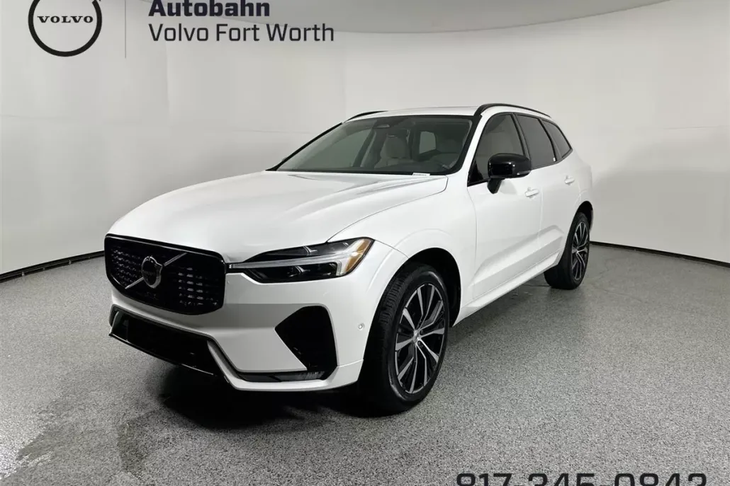 2024 Volvo XC60 B5 Plus photo 1
