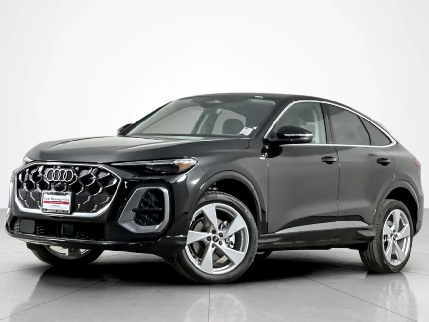 2025 Audi Q5 Sportback Premium Plus TFSI photo 1