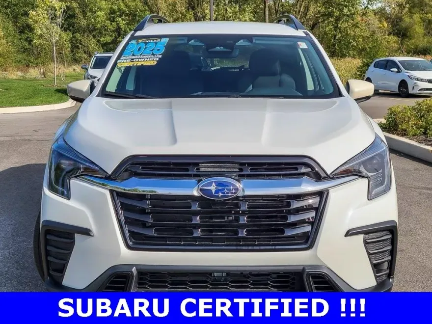 2025 Subaru Ascent Premium photo 1