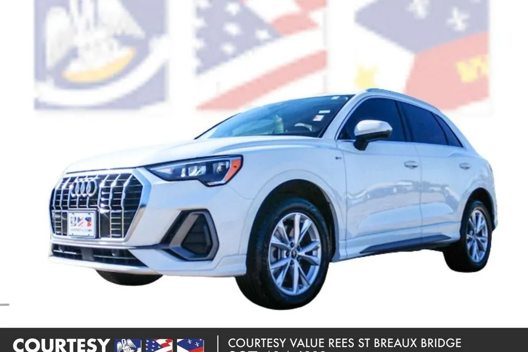 2021 Audi Q3 S line Premium 45 TFSI photo 1