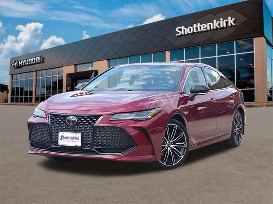 2019 Toyota Avalon Touring photo 1