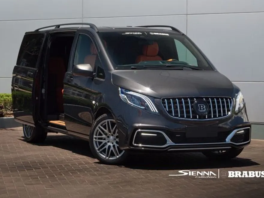 2023 Mercedes Benz Metris Passenger Van photo 2