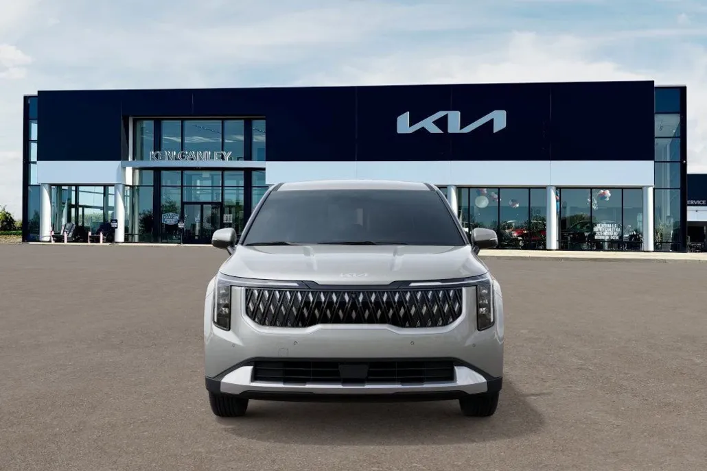 2026 Kia Carnival EX photo 1