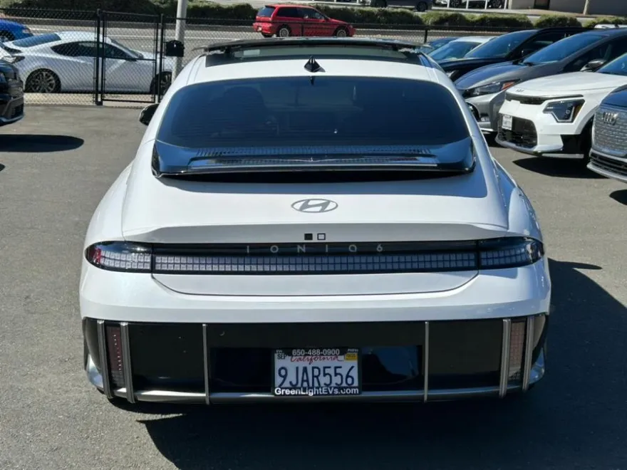 2023 Hyundai Ioniq 6 Limited photo 1