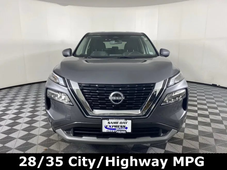 2023 Nissan Rogue SV photo 1