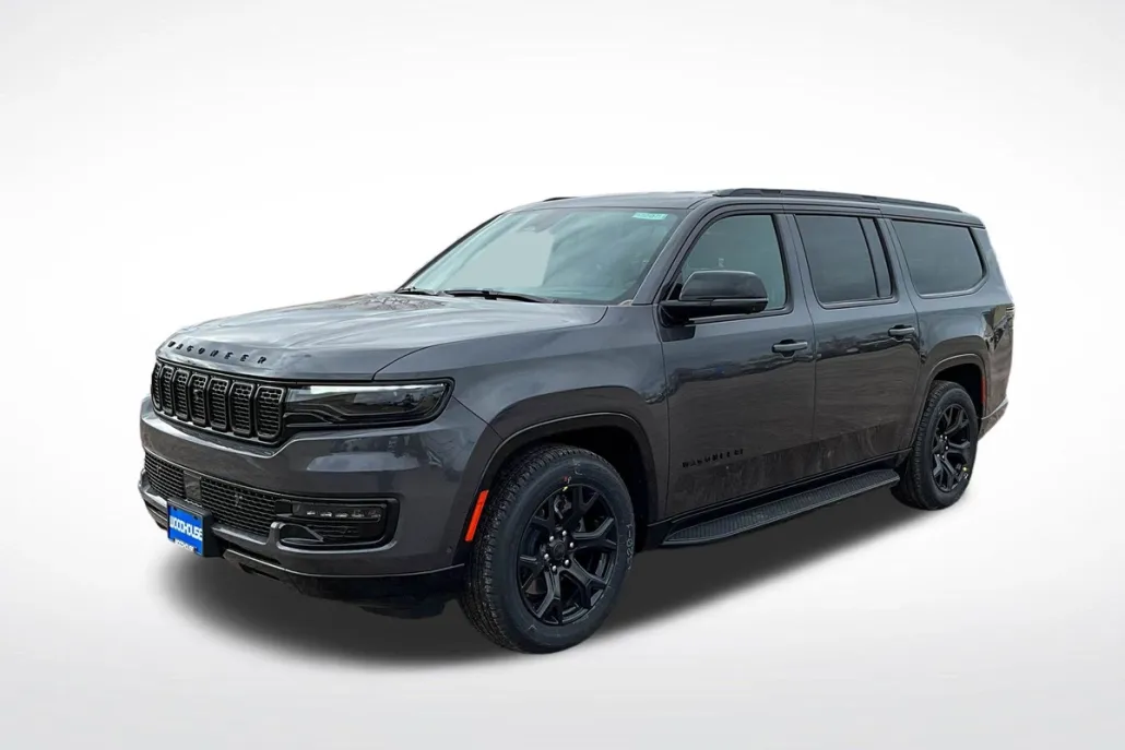2025 Jeep Wagoneer L Series II photo 1