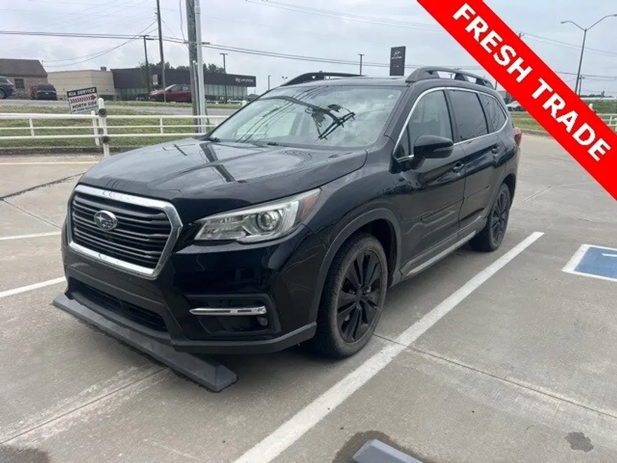 2019 Subaru Ascent Limited photo 1