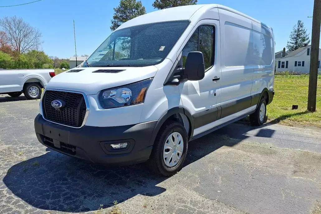 2025 Ford Transit Cargo Van photo 1