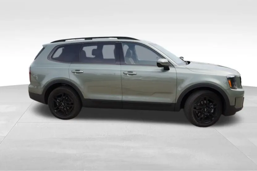 2024 Kia Telluride X-Line photo 1