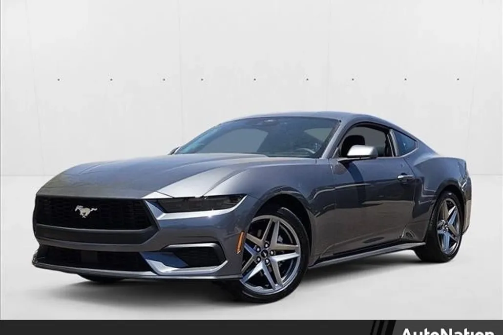 2025 Ford Mustang EcoBoost photo 1