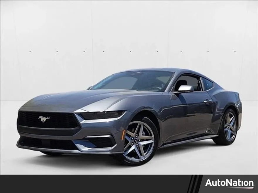 2025 Ford Mustang EcoBoost photo 1