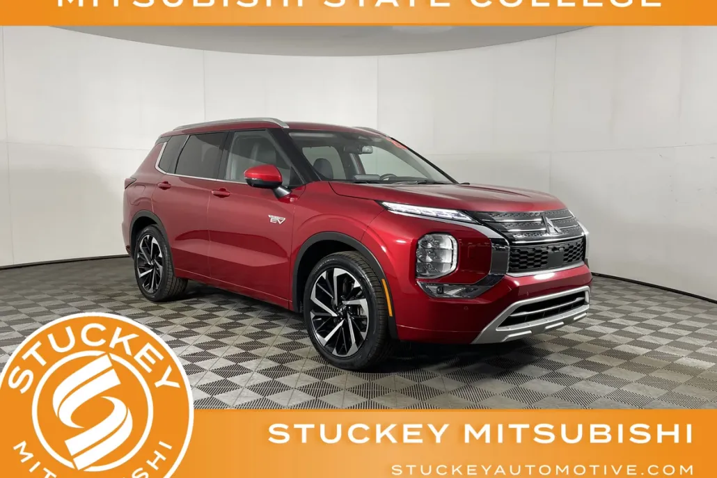 2023 Mitsubishi Outlander PHEV SEL photo 1
