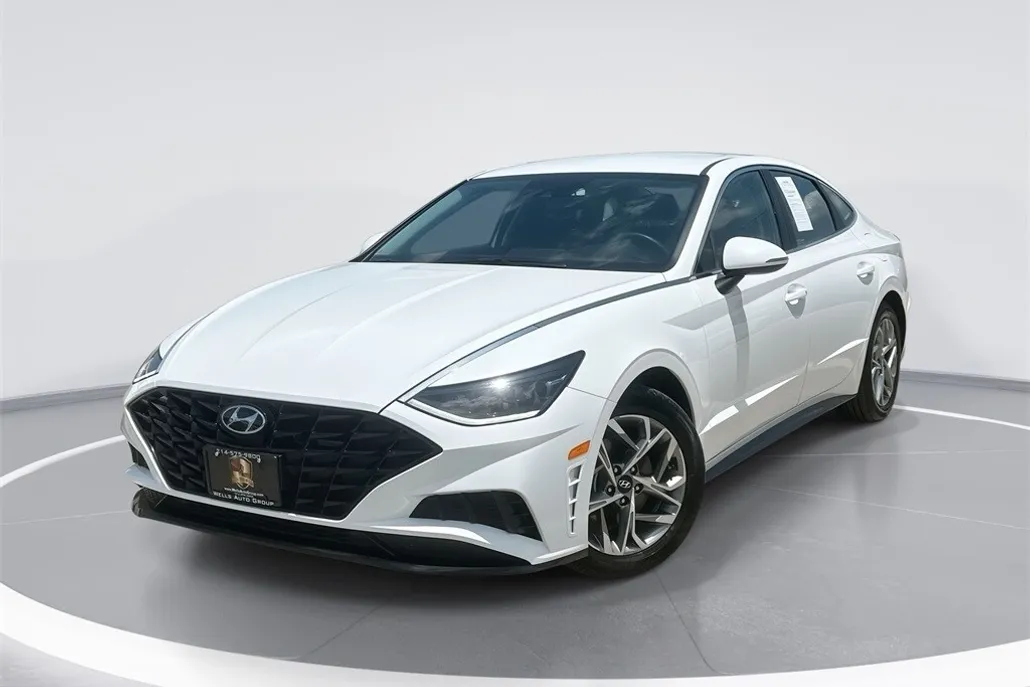 2023 Hyundai Sonata SEL photo 1