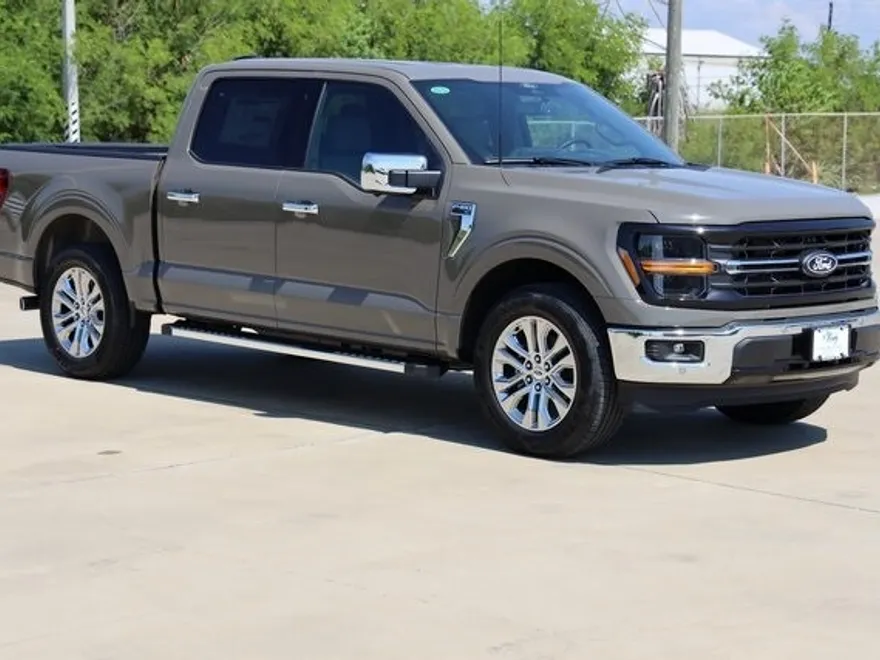 2025 Ford F-150 XLT photo 1