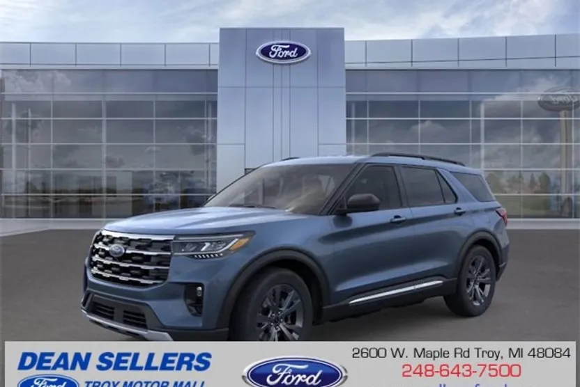2025 Ford Explorer photo 1