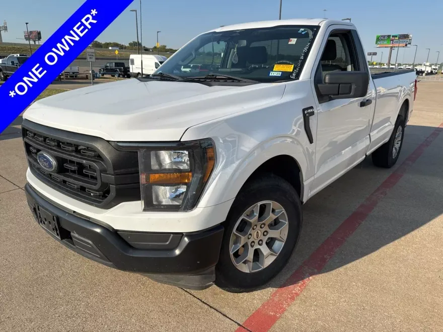 2023 Ford F-150 XL photo 1