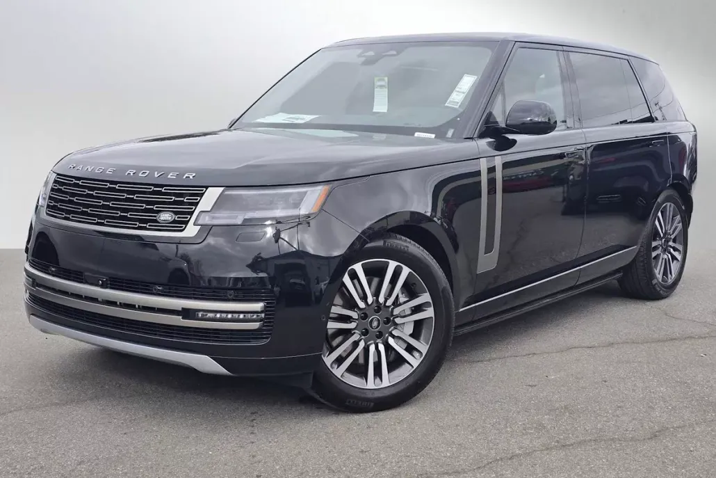 2025 Land Rover Range Rover SE photo 1