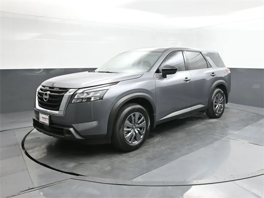 2025 Nissan Pathfinder S photo 1