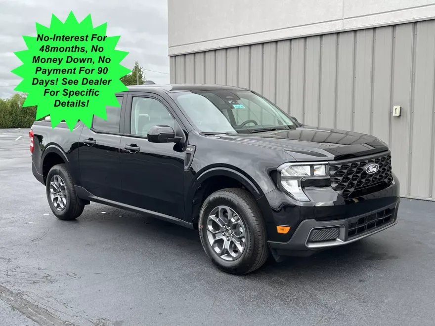 2025 Ford Maverick XLT photo 1