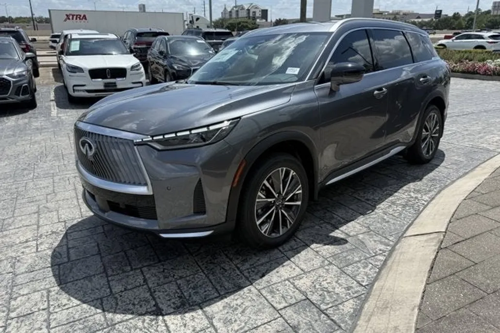 2026 Infiniti QX60 Luxe photo 1