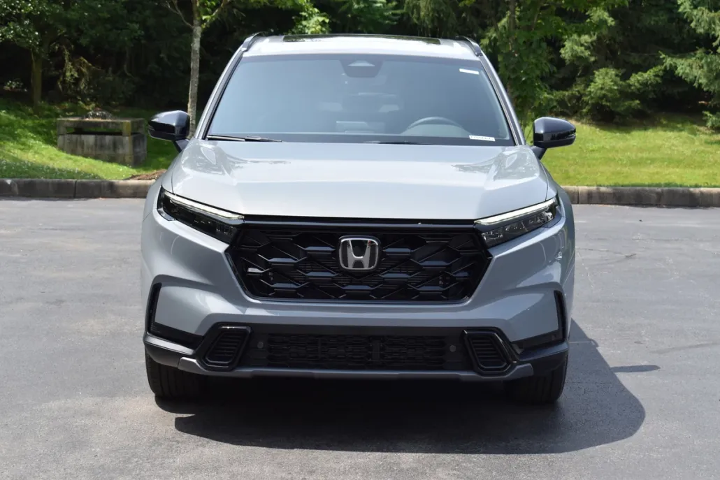 2026 Honda CR-V Hybrid Sport-L photo 1