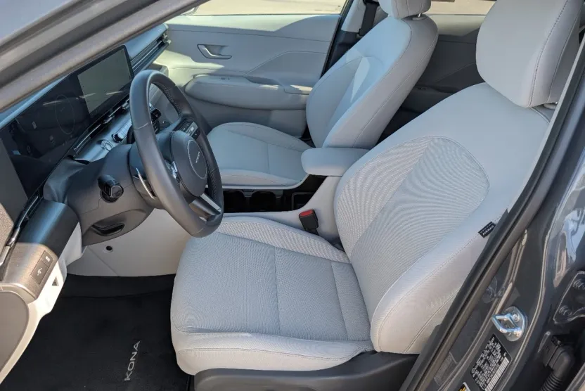 2024 Hyundai Kona Electric SEL photo 1