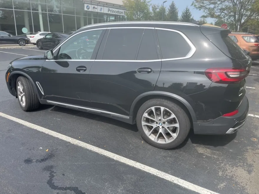 2022 Bmw X5 xDrive40i photo 1