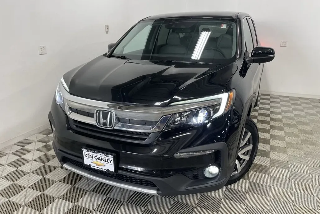 2019 Honda Pilot EX photo 1